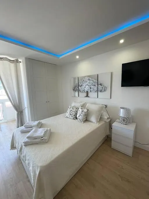 Exclusivo Estudio Piscinas, Conserjeria 24 H Benalmádena 0*,  Ισπανία