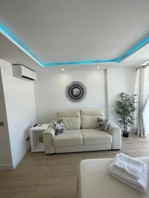 Exclusivo Estudio Piscinas, Conserjeria 24 H Benalmádena 0*,  Ισπανία